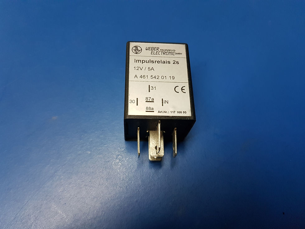 Mercedes W461 - W463 - Relay Trailer indicator lamp - 461 542 01 19, 4615420119