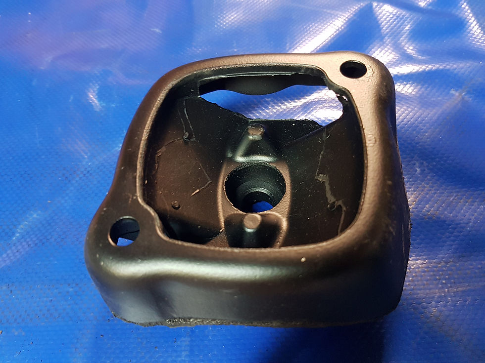 Mercedes Engine Mount W116, W123 & W126 Pt: - 123 241 52 13 64, 1232415213 64