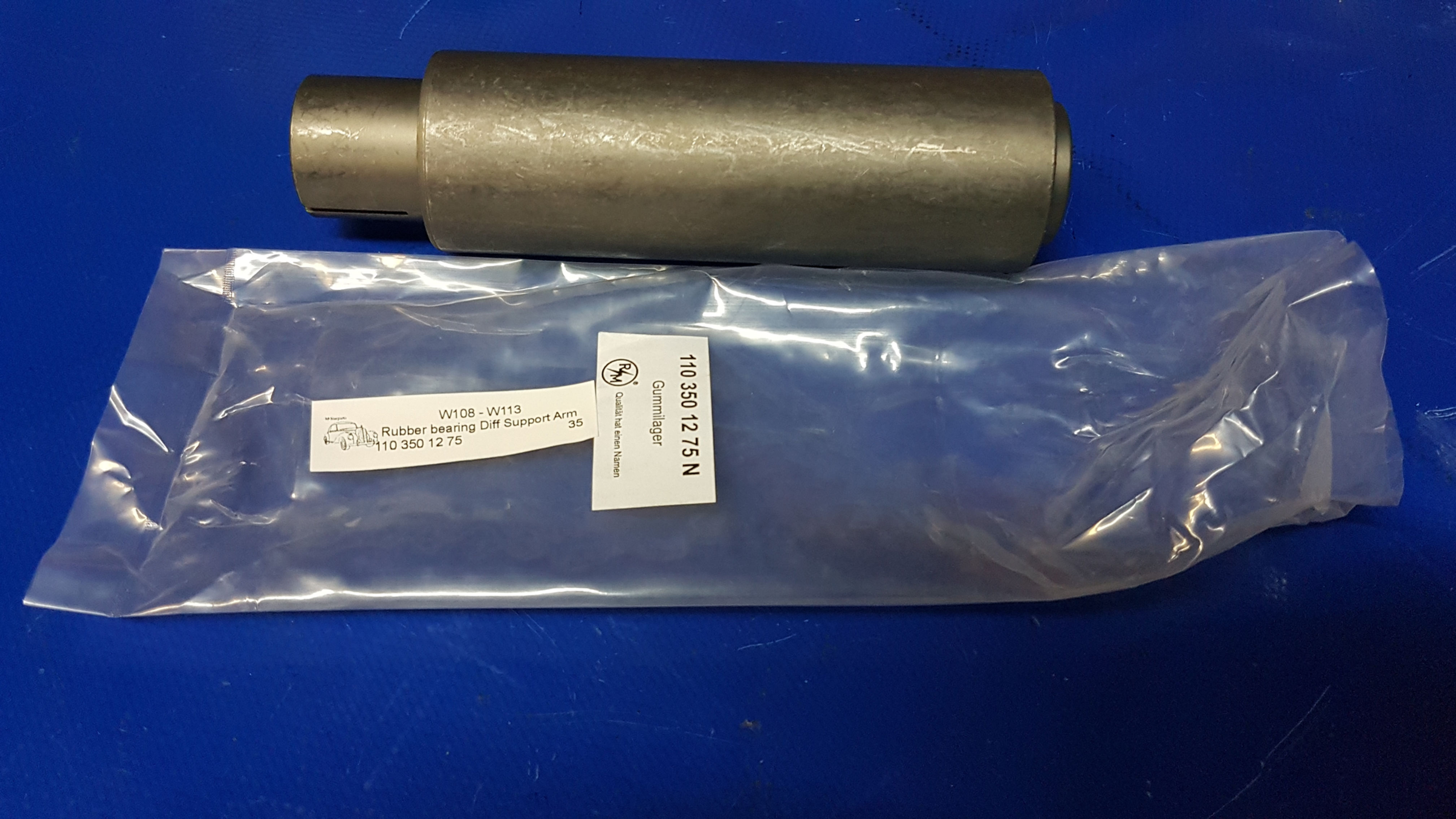 Mercedes W108 - W113 - Diff Support Bearing  - 110 350 12 75, 1103501275