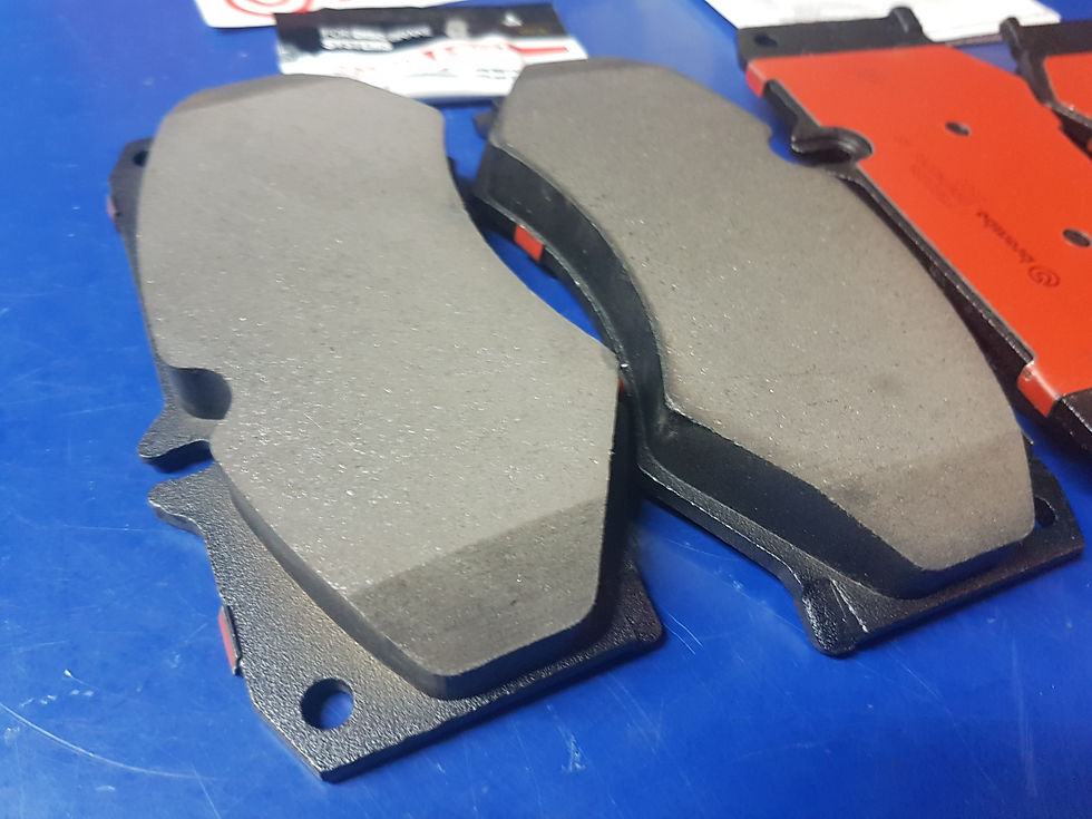 Mercedes Vans & W460 - W463 - Front disk brake pad set - 001 420 14 20, 00142014