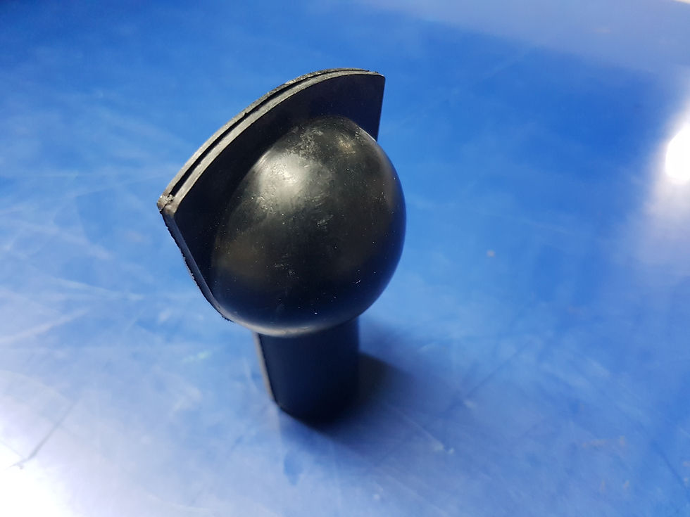 Mercedes W110 - W113 Ball Valve Hose - 110 831 01 32, 1108310132 Overview