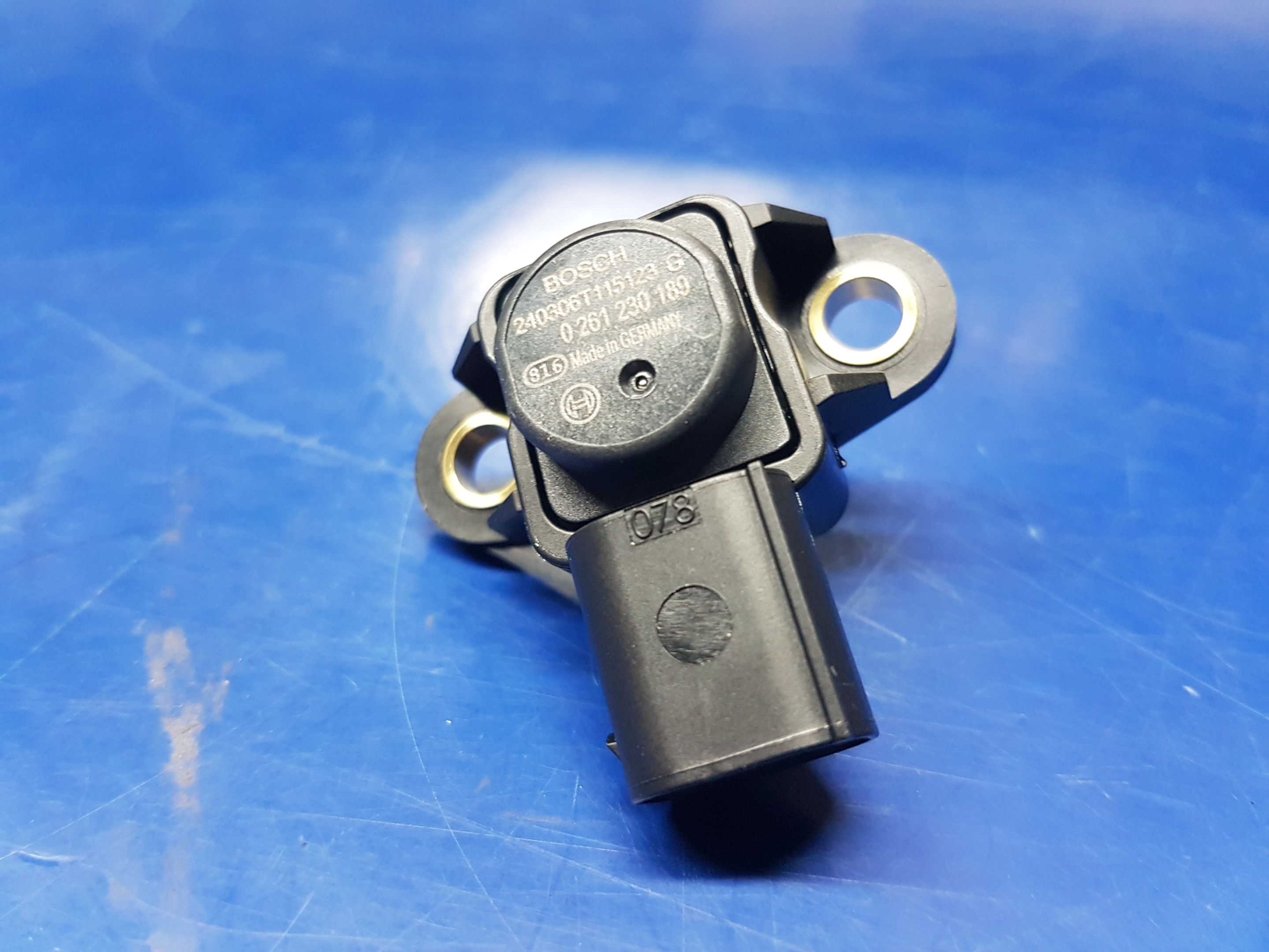 Mercedes Various - MAP Boost Pressure Sensor Pt No: - 006 153 97 28, 0061539728