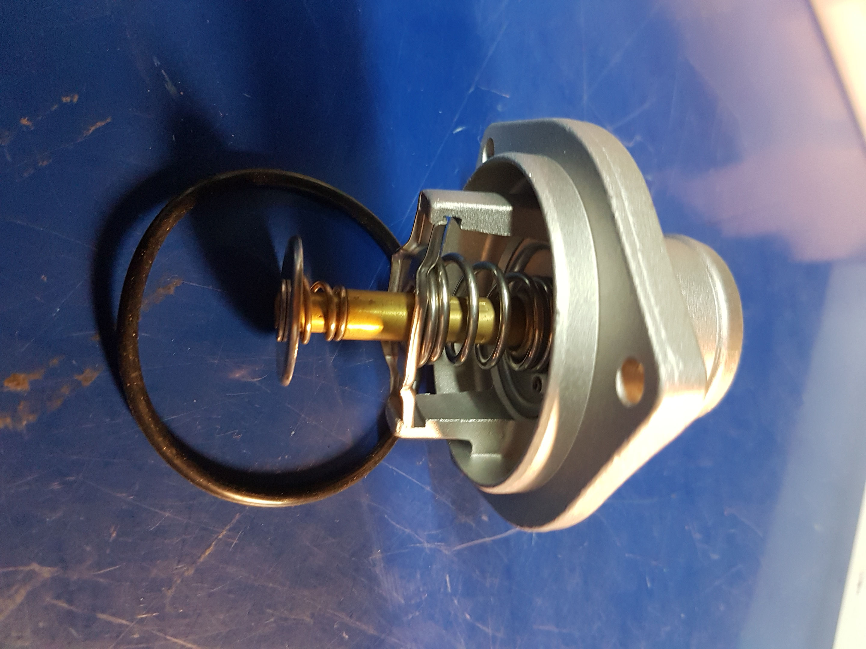 Mercedes M119, W129, W140 & W210 - Thermostat 80 deg - 119 200 00 15, 1192000015