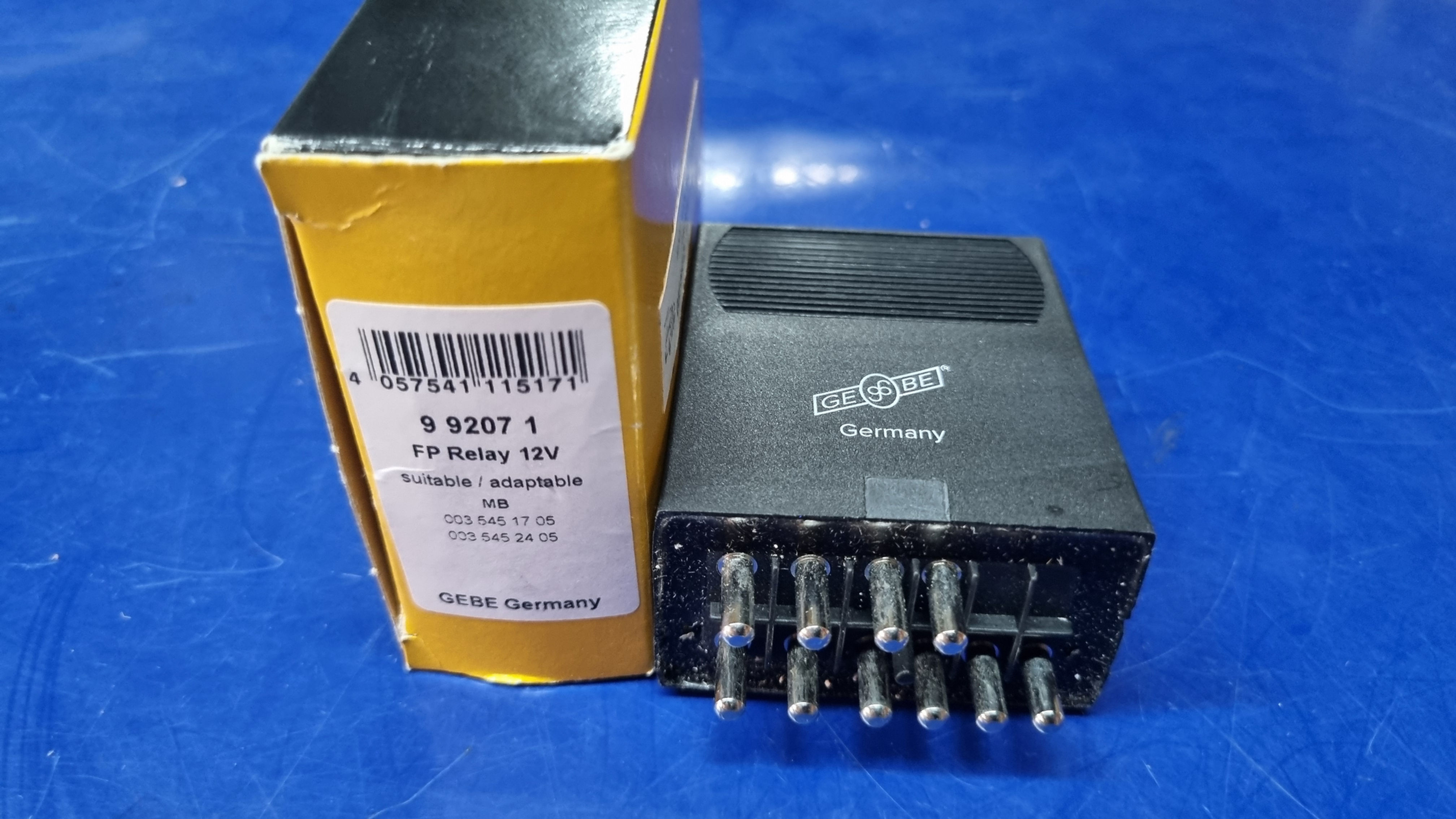 Mercedes W107, W124, W126 & W463 Fuel Pump Relay - 003 545 24 05, 0035452405 GEBE Overview