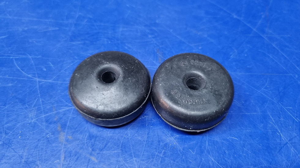 Mercedes W107 & W114 - W126 engine damper rubber set - 123 241 00 65, 1232410065 overview
