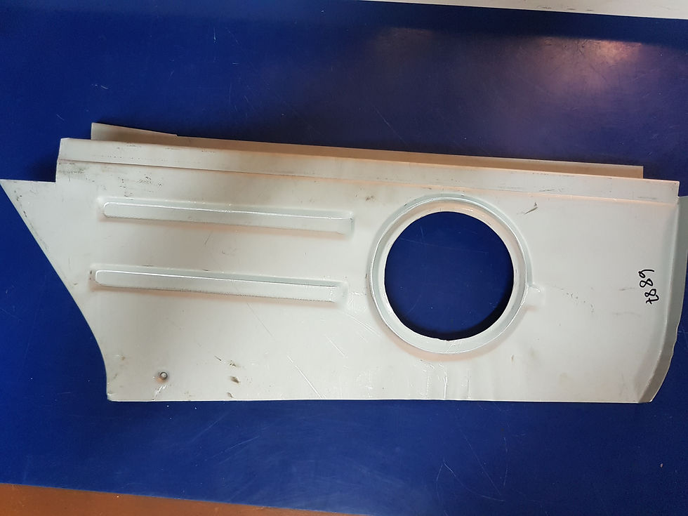 Mercedes W114 & W115 - Left hand boot floor panel: - 115 618 05 61, 1156180561