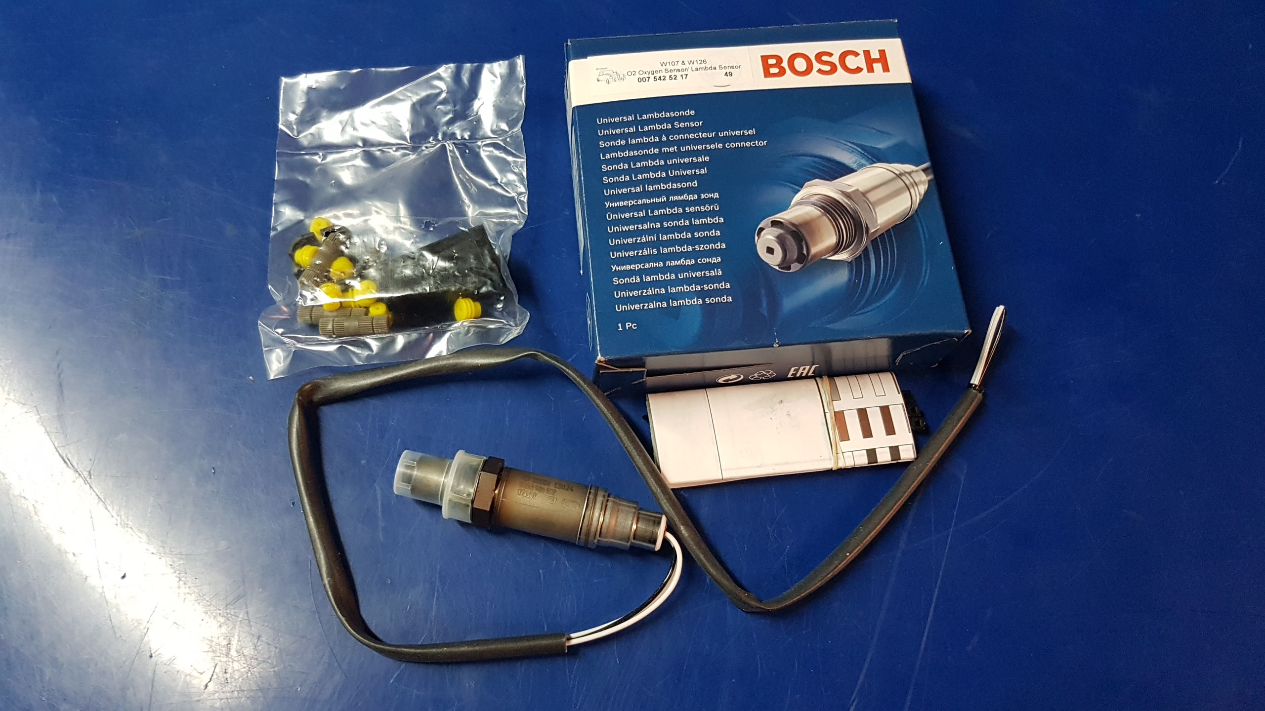 Mercedes W107 & W126 - O2 Oxygen Sensor/Lambda Sensor- 007 542 52 17, 0075425217