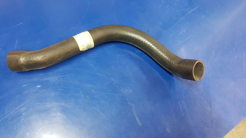 Mercedes W107 W107 SL & SLC Late Lower Radiator Hose - 107 501 09 82, 1075010982
