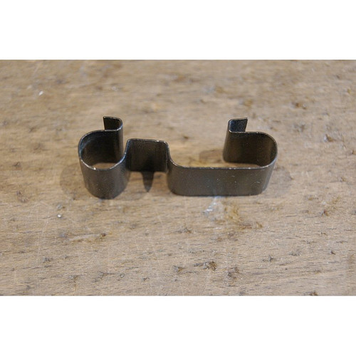 Mercedes Various models Fuel Breather Line Clamp 113 471 02 40