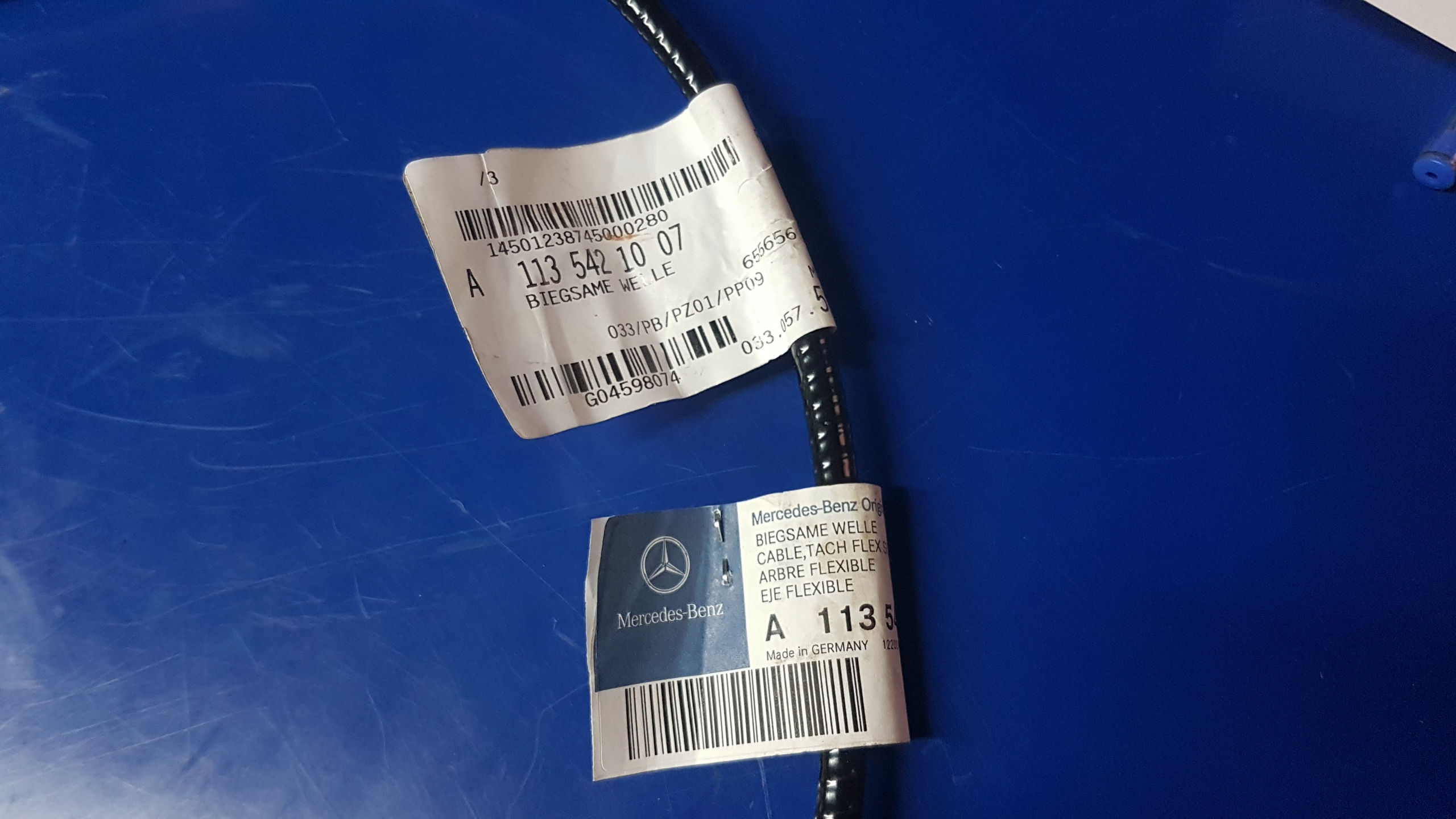 Mercedes W113 SL Speedometer drive Auto RHD - 113 542 10 07,  1135421007 Overview