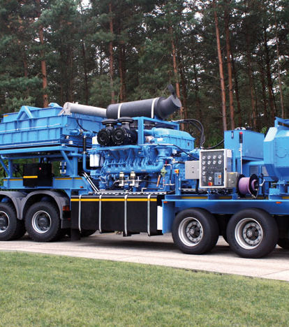 Frac-Pumper-Trailer-1.jpg