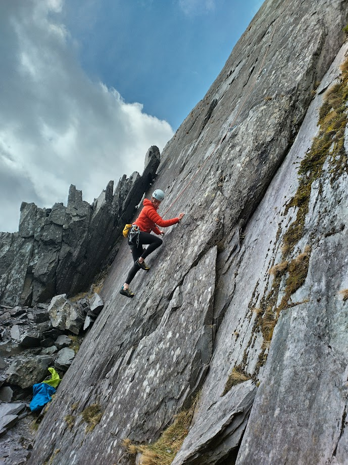 Sophie showing off some classic slate footwork!