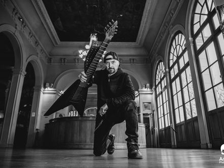 Photographe Photos de presse pour les artistes - groupes de musique : Séance à Paris au Trianon avec les Tambours du Bronx
