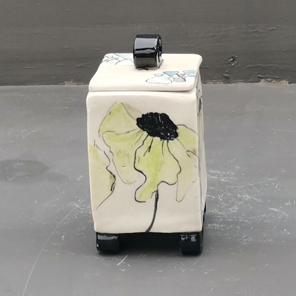 Thumbnail: Garden Path keepsake pot