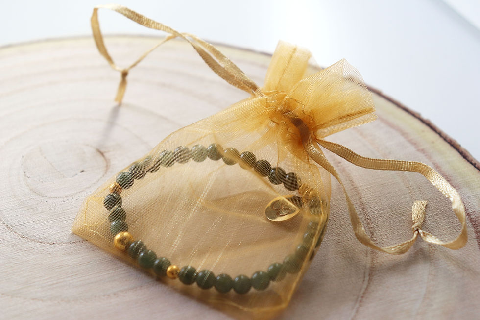 Miniature : Bracelet Jade de Birmanie - perles 6mm - Perle dorée+ OM doré