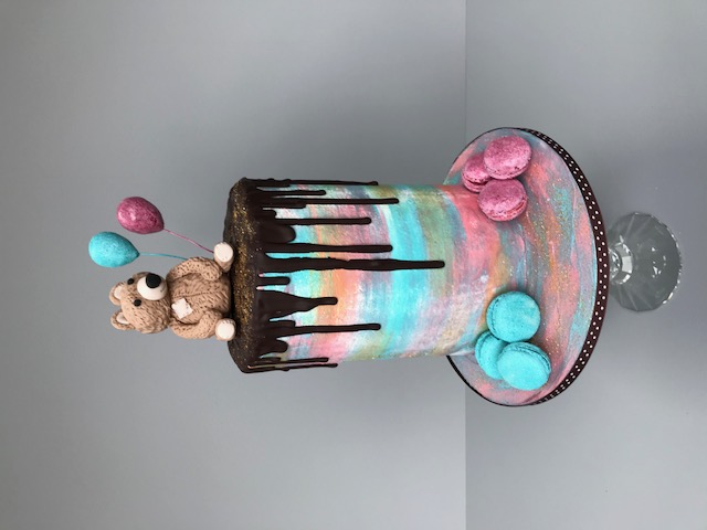 Bear & Macaron Cake