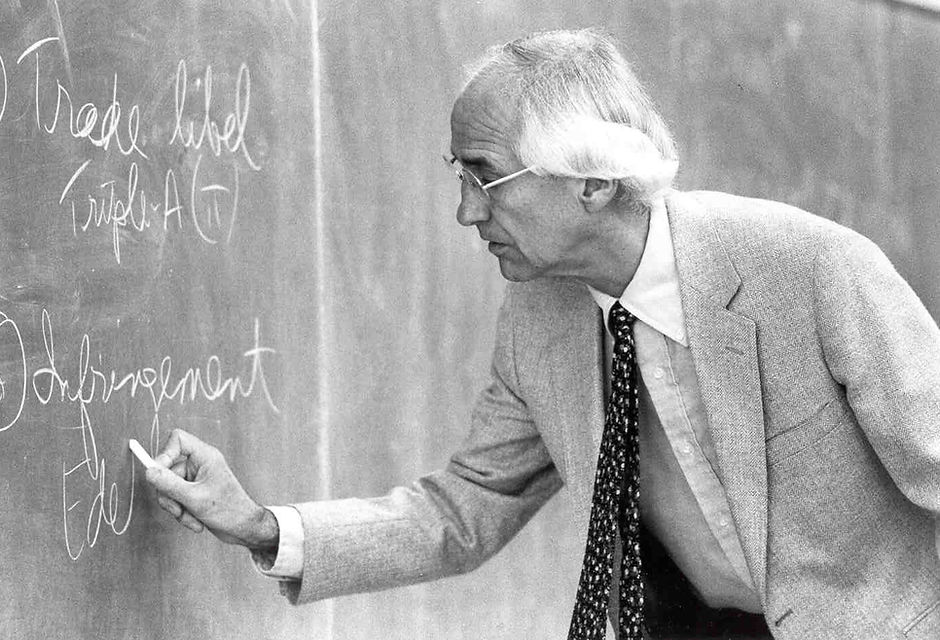 Ken Karst at the blackboard 86 (1).jpg