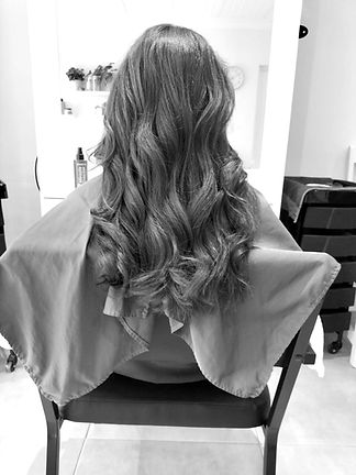 Long healthy Hair_edited.jpg