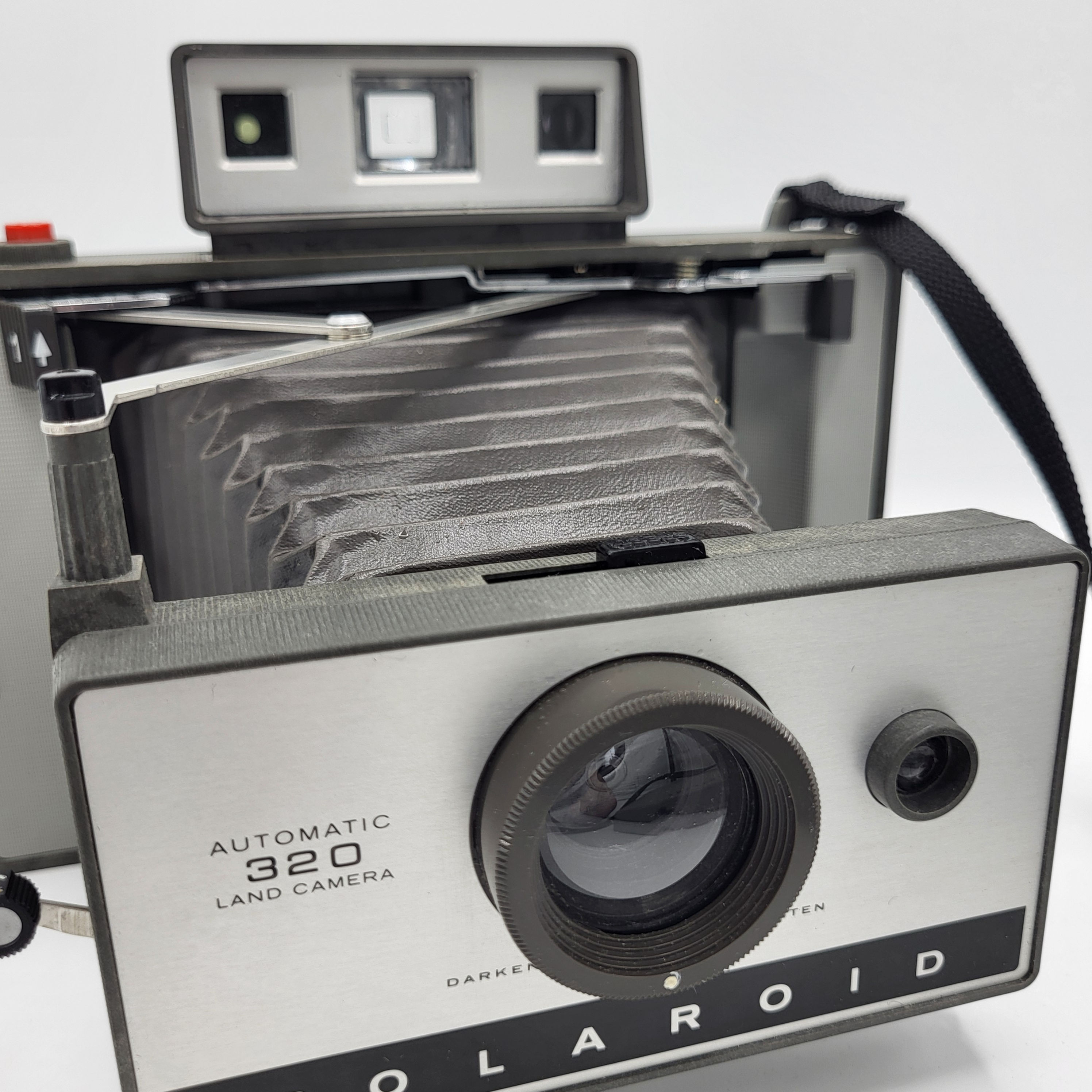 Merveilleux Polaroid 320 à soufflet vintage