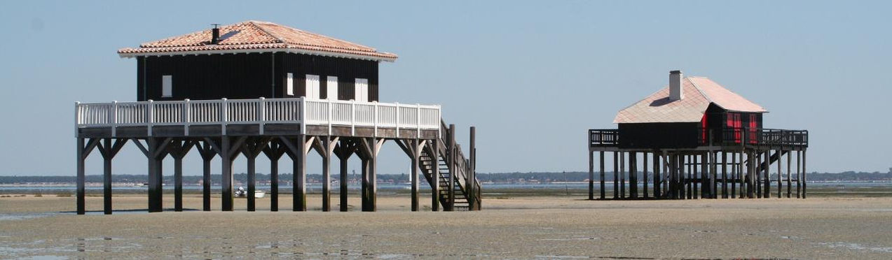 cabanes tchanqués.jpg