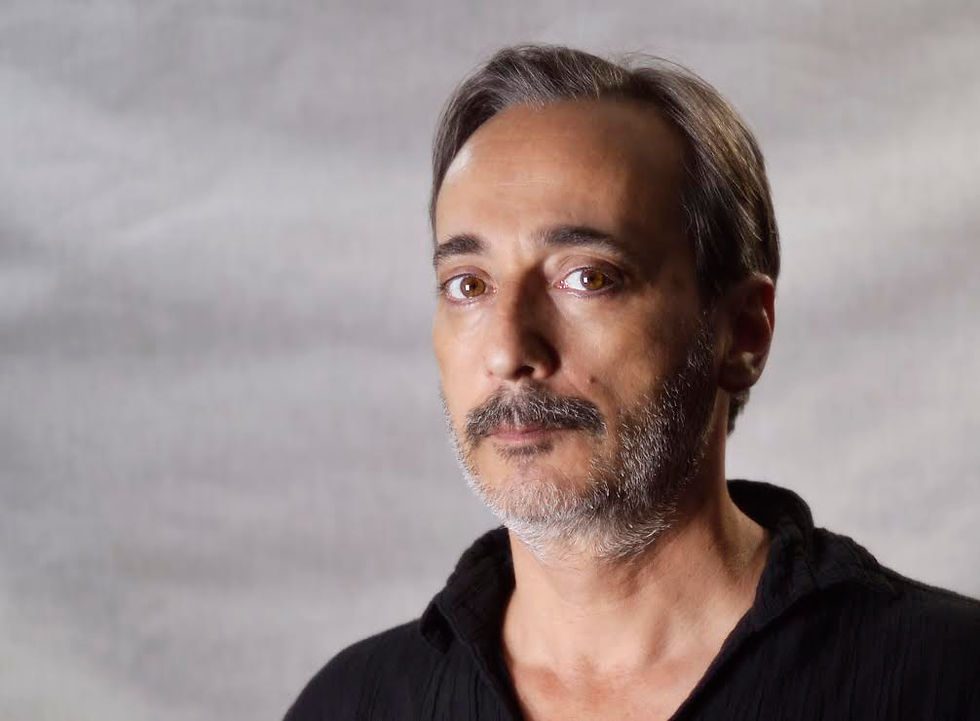 javi coll retrato junio 2015.jpg