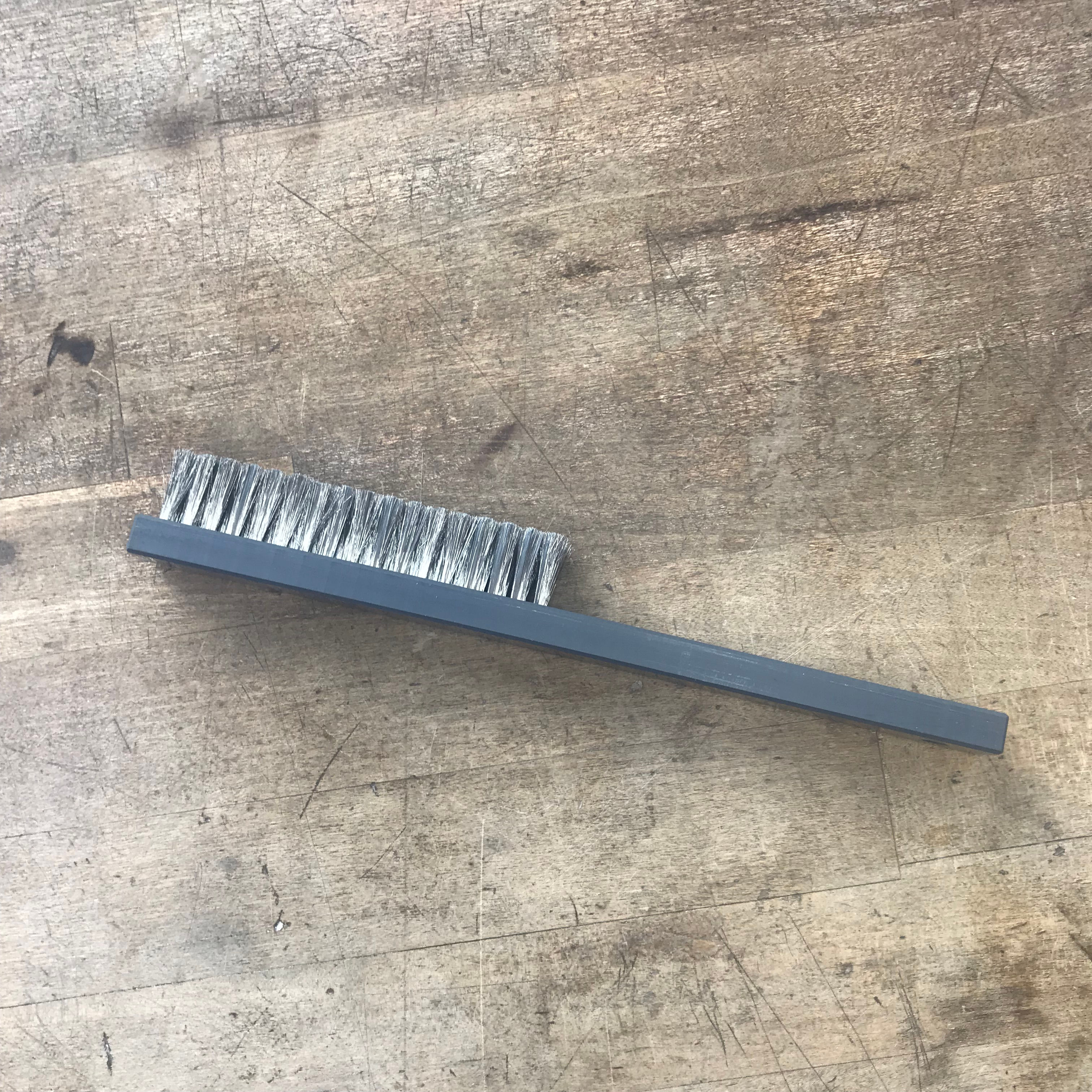 Steel Brush - Hard plastic handle