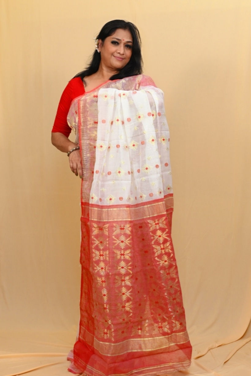 Thumbnail: Elegant Copper silk handloom saree.