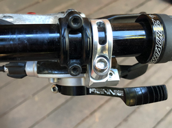 2BDD7756-D49D-498A-BC67-CF787711CF0B_1_201_a