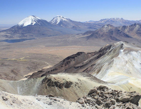 volcan Acotango en Boilvie
