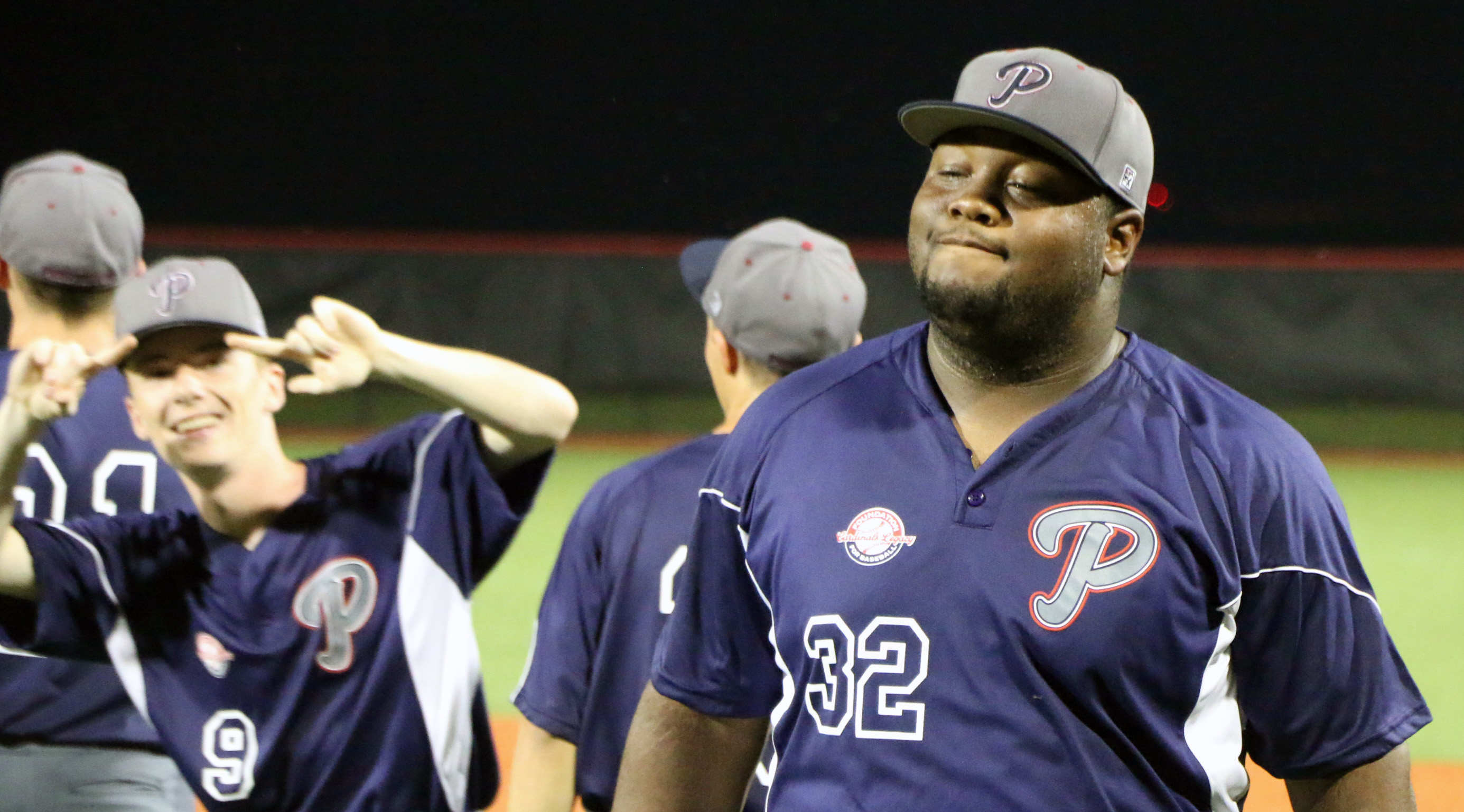 Dee likes winning