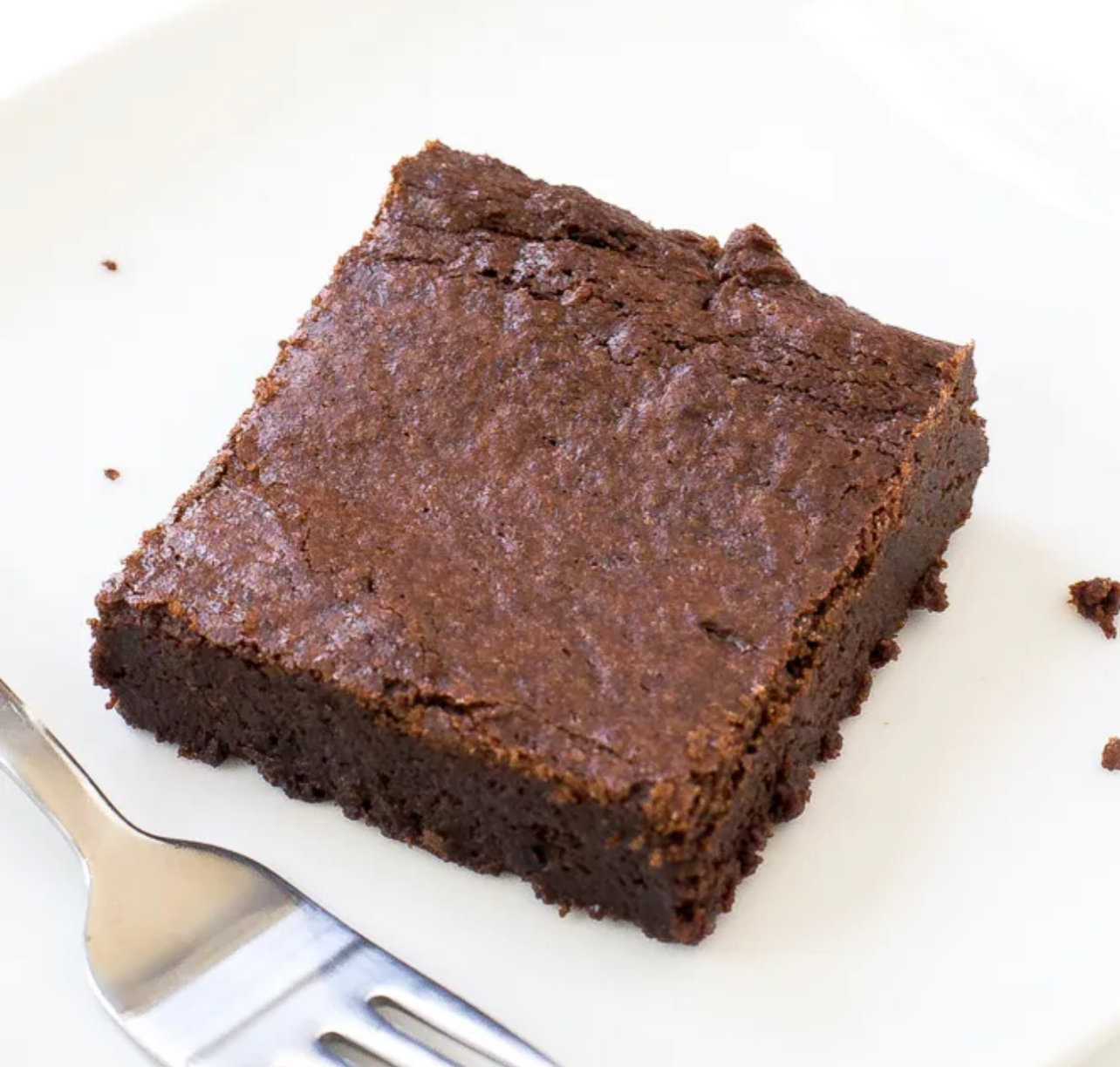 Cherry Blossom Brownies | Winey Friends