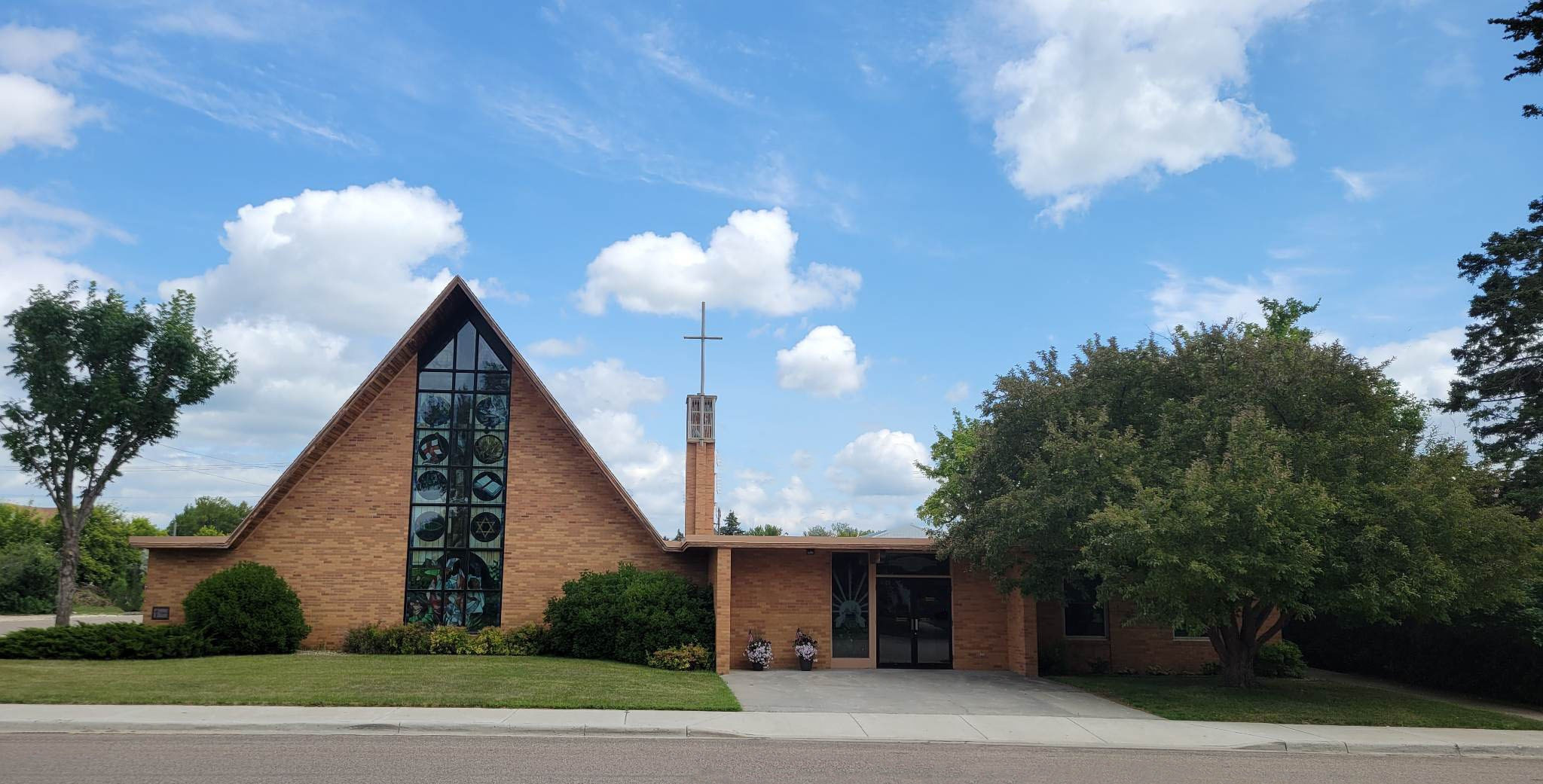 HOME Ray Lutheran Church