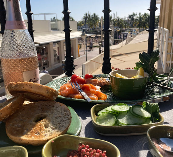 #luxuryrentalaccommodationpuertodemogan #apartmenttorentpuertodemogan #holidayletspuertodemogan #beachapartmentpuertodemogan