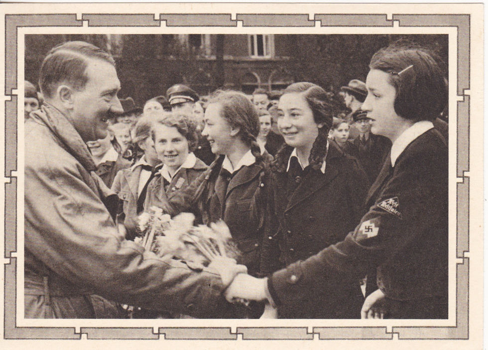 Propaganda Postcard- Adolf Hitler mit BDM Mädel