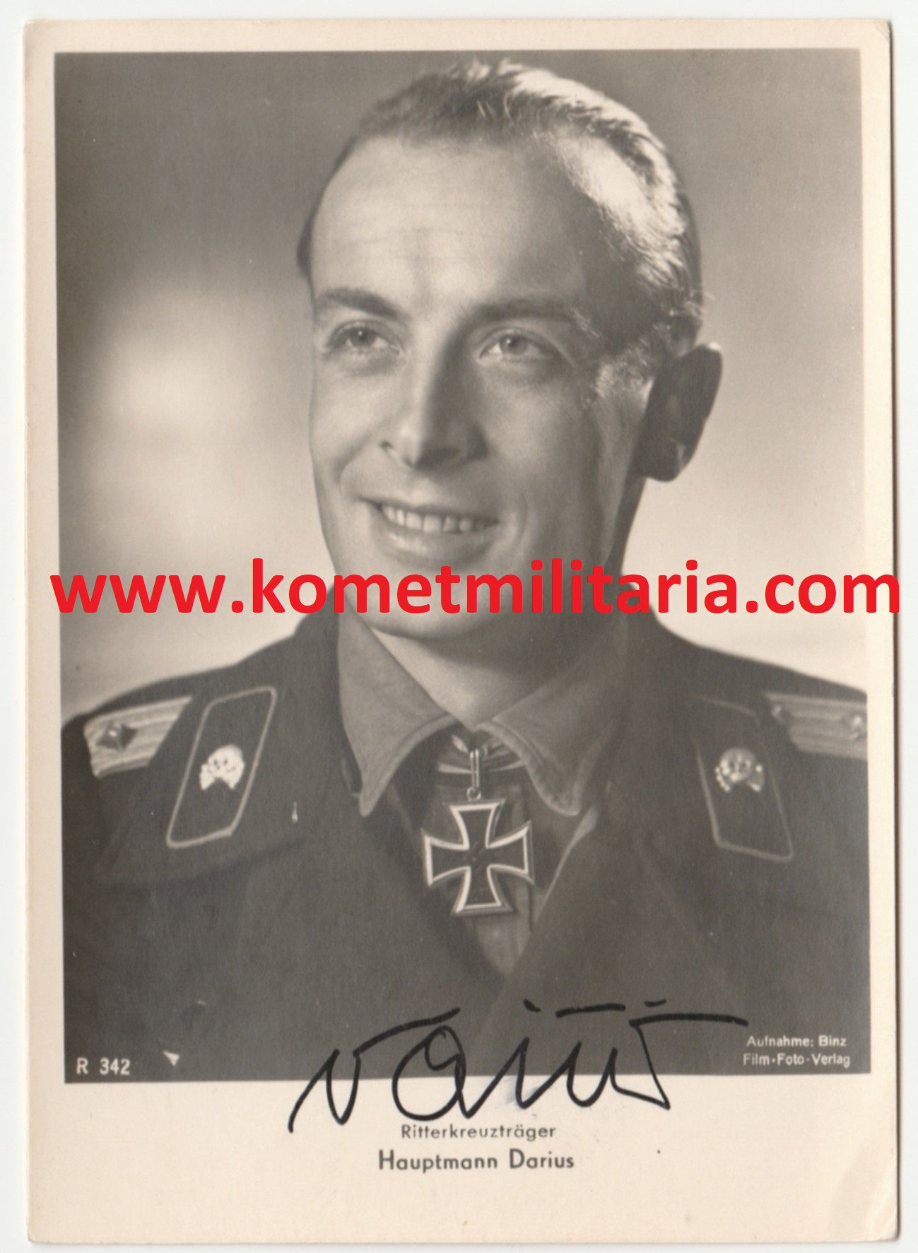 Postkarte/Postcard with Originalunterschrift Ritterkreuzträger Hauptmann Darius