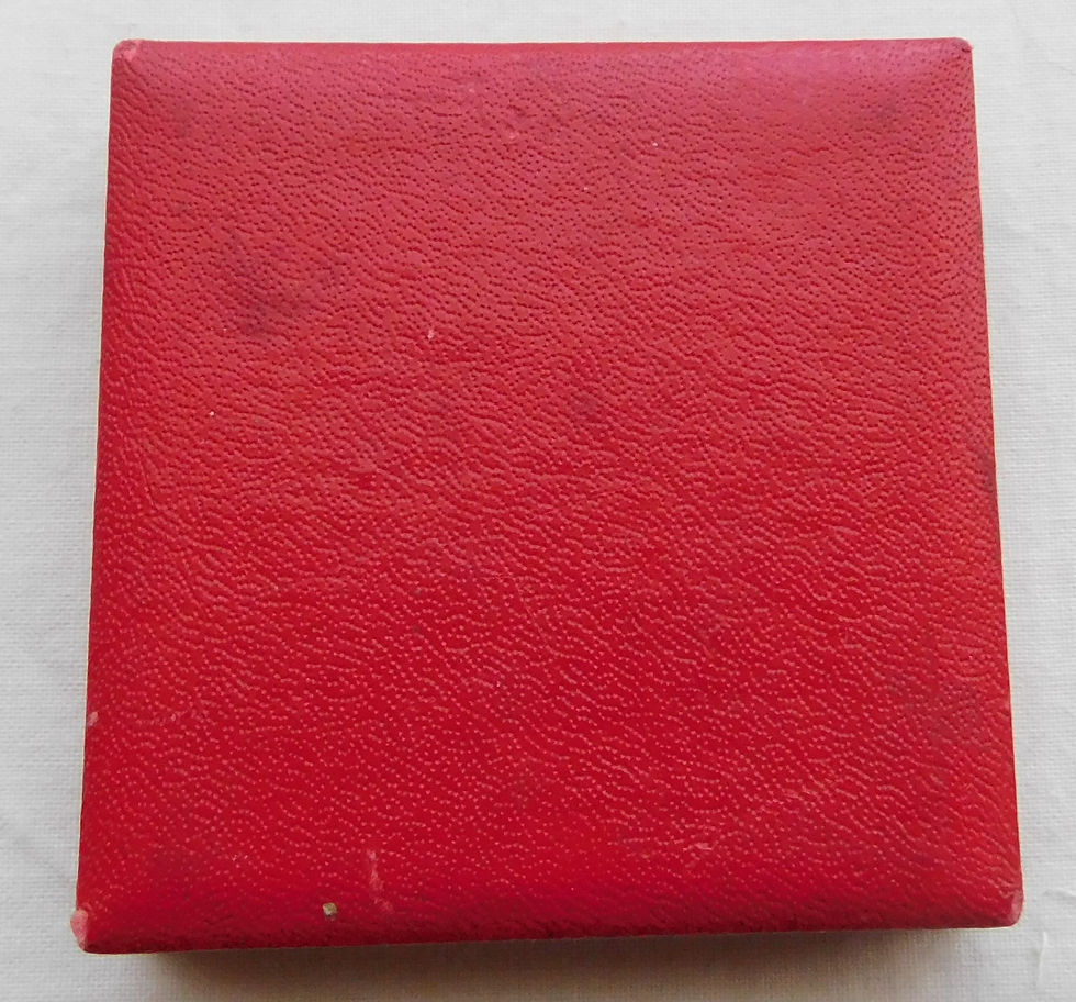 Thumbnail: Abzeichen Arnoldi Kampfspiele Gotha 1939 im Etui