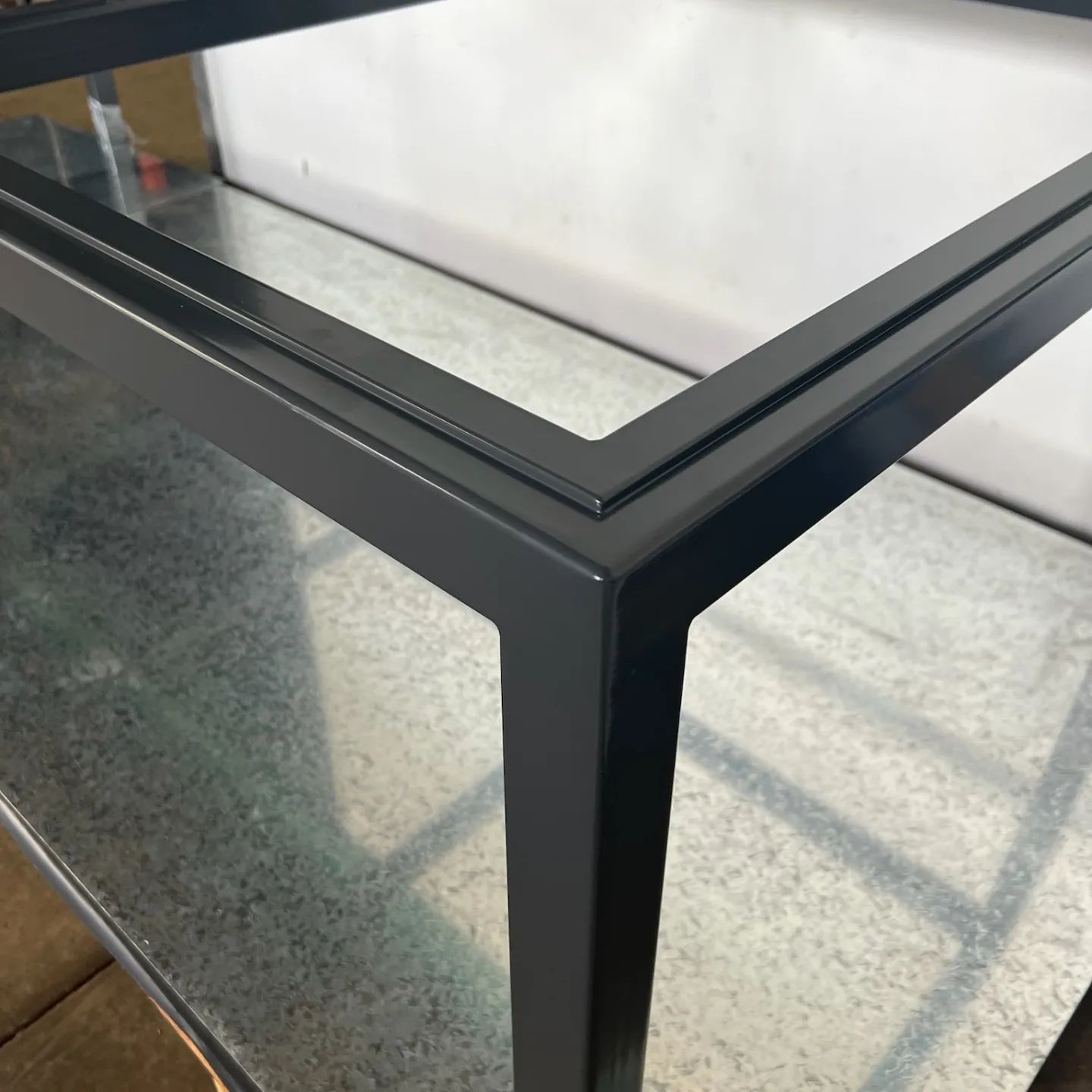 Steel table for stone- monumnet
