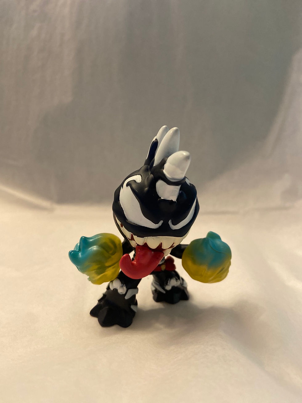 Venomized captain marvel 
