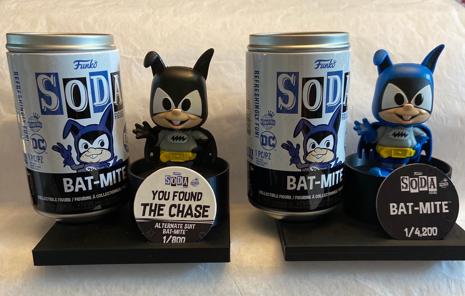 INTERNATIONAL Bat-Mite Chase & common soda set 
