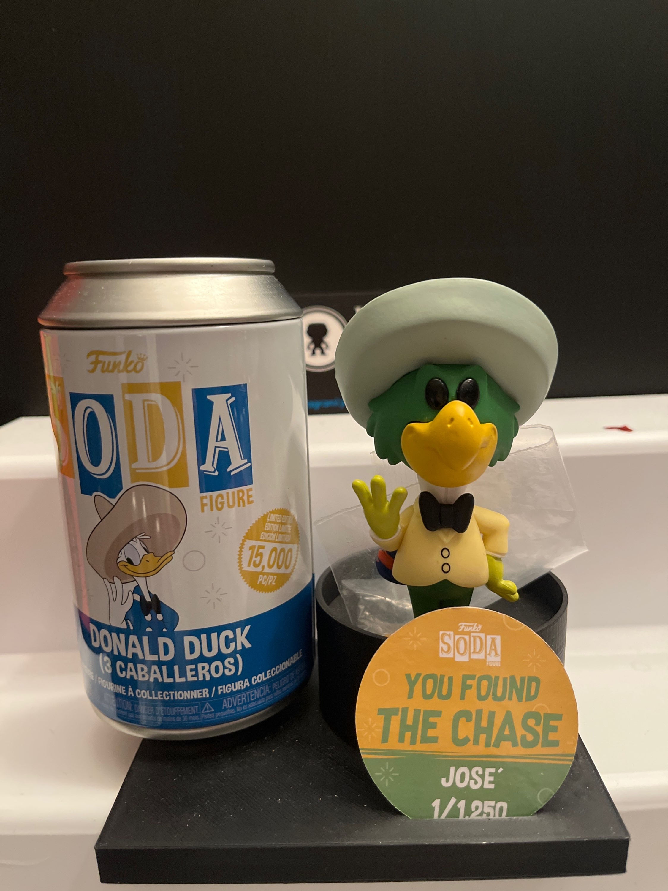 Donald Duck Jose Chase Soda