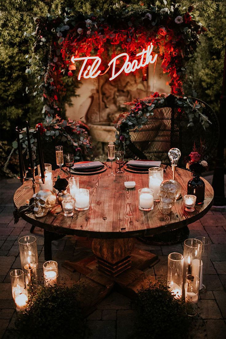'Til Death wedding decor
