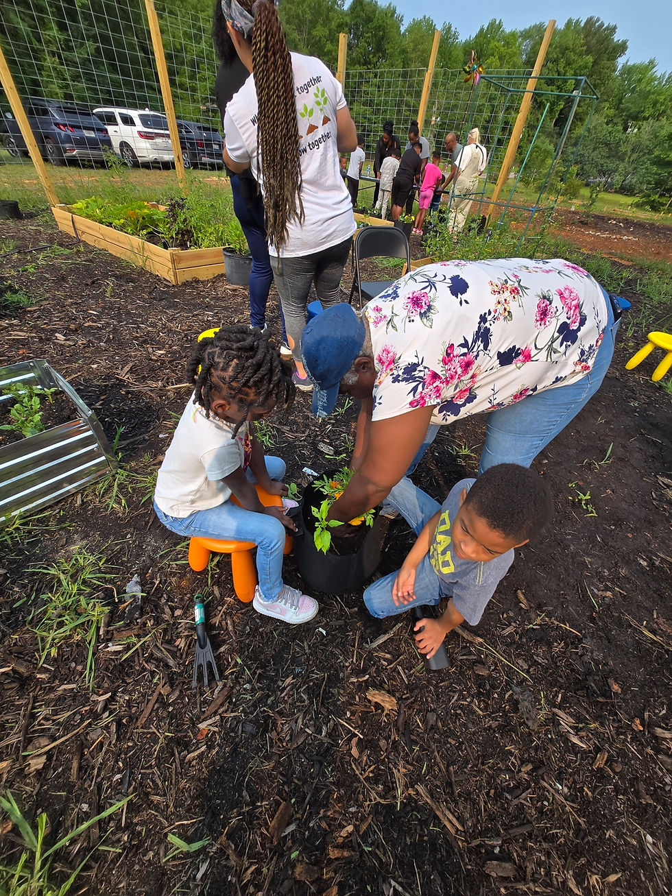 5th Annual GrowBag Garden Event