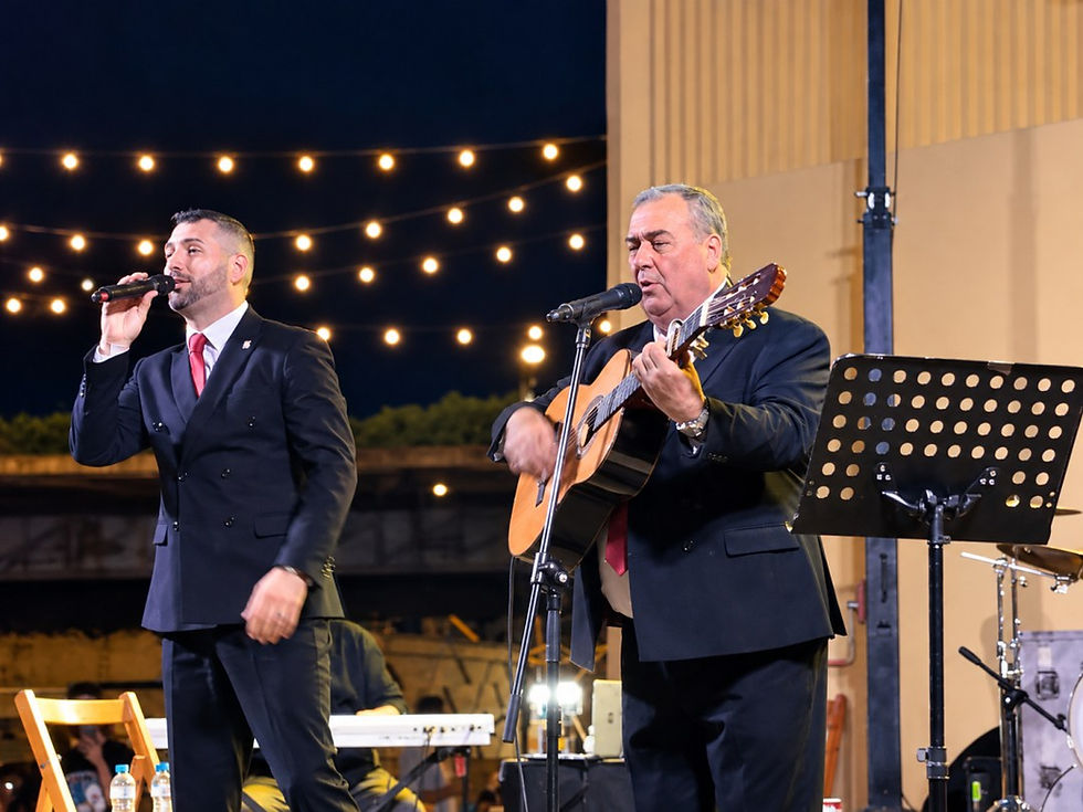 Los Sureños: una vida entera dedicada a las sevillanas