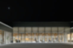 【佐藤文昭】中庭から図書室夜景_.jpg