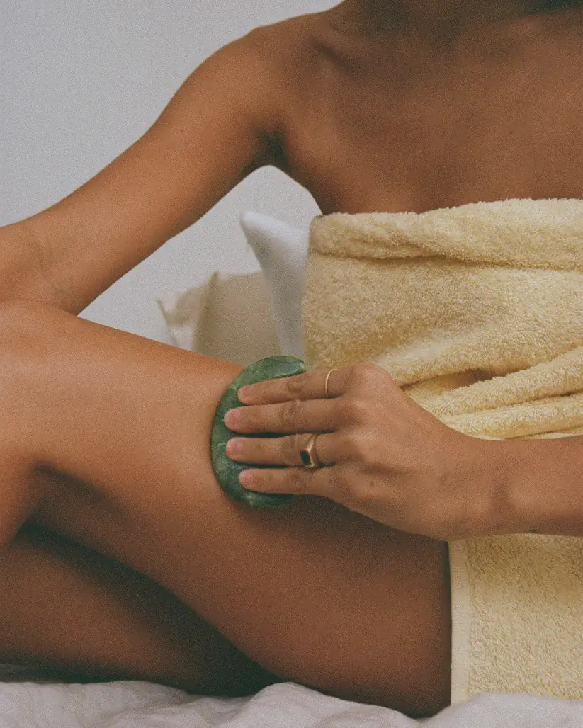 Thumbnail: HINU Jade Scalp Stimulator