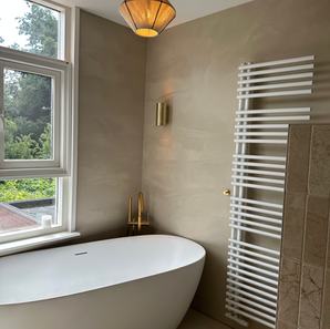 Badkamer met bad na interieuradvies voor een verbouwing in Breda