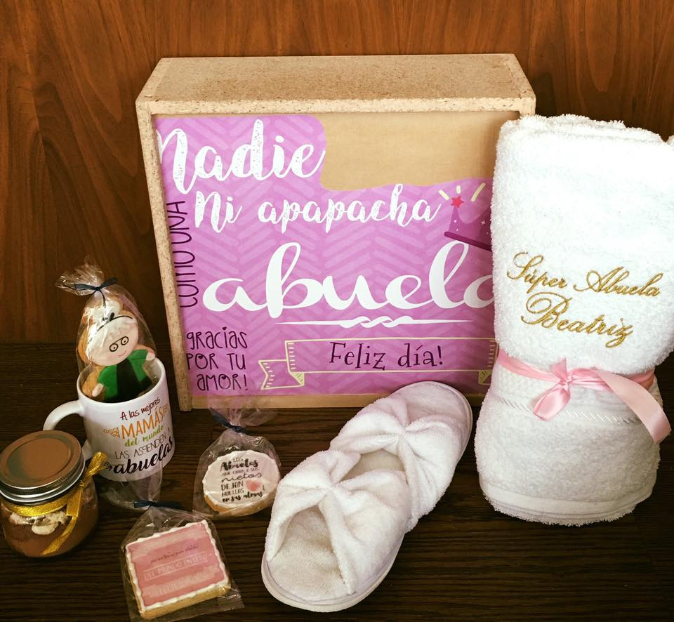 Miniatura: Detalle abuelo o abuela
