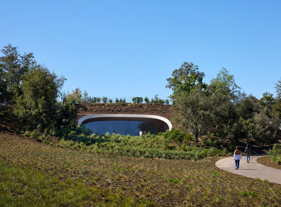the-observatory-apple-park-california_dezeen_2364_hero_2.jpg