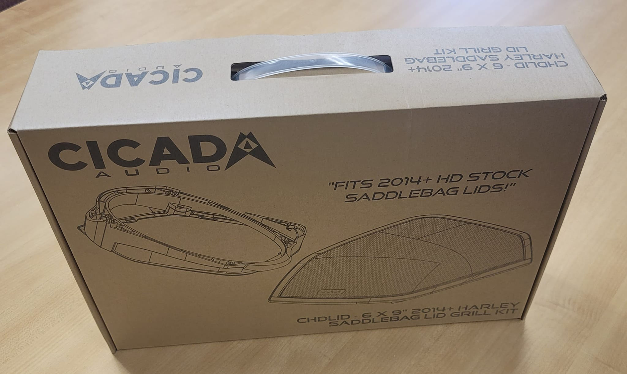 CICADA AUDIO HD® FACTORY BAG CUT-IN GRILL LID KIT 2014+