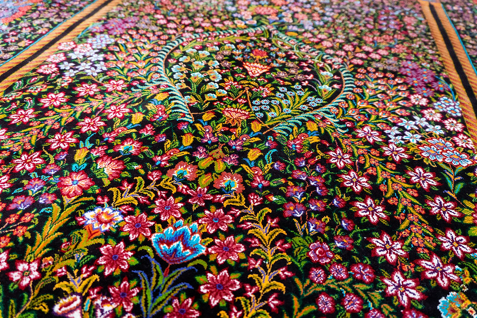 Thumbnail: Qum 100cm x 150cm Silk Carpet